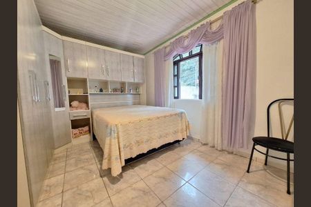 12_photo/94dce26123.cc80a849dbb3670d-ATLAS-1d1fc446-e5ae-4437-9ff3-c457f837054f.jpg de casa à venda com 3 quartos, 117m² em Cidade Industrial de Curitiba, Curitiba