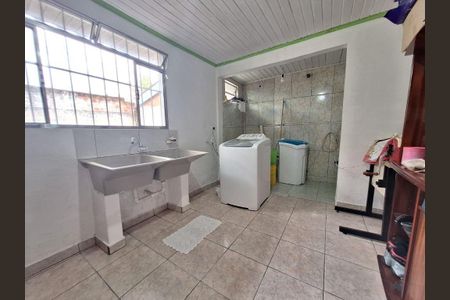 4_photo/94dce26123.cc80a849dbb3670d-ATLAS-d6bc450b-c5a6-4e53-9aae-2276c1808d6a.jpg de casa à venda com 3 quartos, 117m² em Cidade Industrial de Curitiba, Curitiba