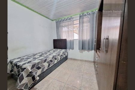 6_photo/94dce26123.e113aa2001e5ad2c-ATLAS-9d0b06d8-9865-44a9-a016-4e3b43dcd0fc.jpg de casa à venda com 3 quartos, 117m² em Cidade Industrial de Curitiba, Curitiba