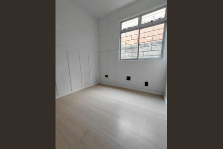 11_photo/94dce26147.7a69ff73eb43ff8d-ATLAS-559fe24e-b572-4e14-8960-920b3642d221.jpg de apartamento à venda com 2 quartos, 40m² em Cidade Industrial de Curitiba, Curitiba