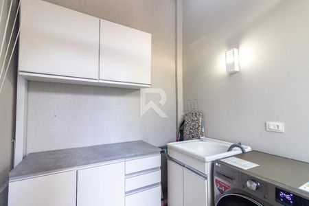 3_photo/94dce26961.1d5c3a302003a69a-ATLAS-e127a487-597e-442e-8357-943d614b9da2.jpg de casa à venda com 3 quartos, 112m² em Cidade Industrial de Curitiba, Curitiba