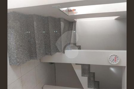 6_photo/94dce26a9f.fc3124ead6c5d417-ATLAS-ad83ddc5-1e54-459b-8aa5-de58c198f015.jpg de casa à venda com 4 quartos, 140m² em Cidade Industrial de Curitiba, Curitiba