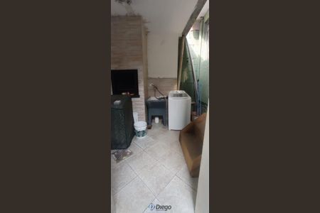 31_photo/94dce26aa3.2c15601846e0cf59-ATLAS-37b5379e-7586-4cdf-bfa2-4c64ccc1194e.jpg de casa à venda com 5 quartos, 254m² em Cidade Industrial de Curitiba, Curitiba