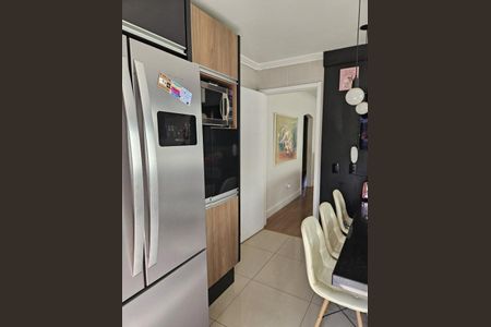 9_photo/94dce26aa9.ceff8192393c33de-ATLAS-39aae3e7-2095-47b2-b5cb-aced1c0a197e.jpg de casa à venda com 3 quartos, 170m² em Cidade Industrial de Curitiba, Curitiba