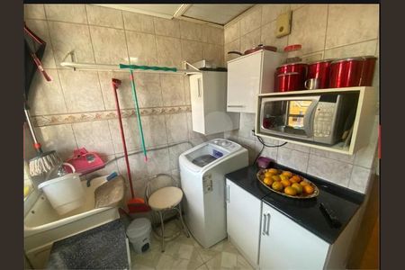 3_photo/94dce26b3d.8406d85b1cc03178-ATLAS-0e6e4335-0e11-4bca-86b6-d207ceeb6fd8.jpg de apartamento à venda com 2 quartos, 39m² em Cidade Industrial de Curitiba, Curitiba