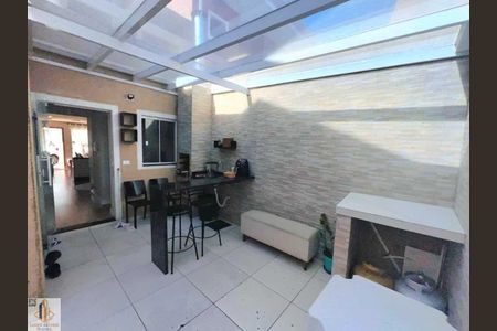 12_photo/94dce26bc5.671b3960e7484b54-ATLAS-84b1df3d-73a5-4e11-ac3e-6f5d43aca72f.jpg de casa à venda com 3 quartos, 70m² em Cidade Industrial de Curitiba, Curitiba