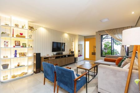 2_photo/94dce26bd5.d9db676592f89be2-ATLAS-220c01f9-28cb-478e-b2aa-688a3368df32.jpg de casa à venda com 3 quartos, m² em Campo Comprido, Curitiba