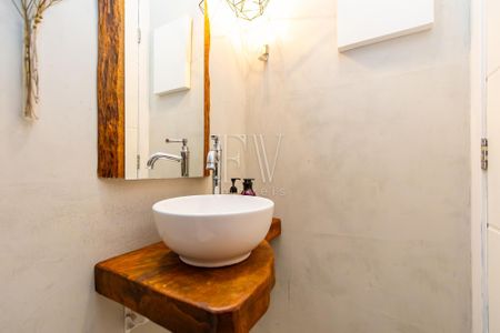 3_photo/94dce26bd5.d9db676592f89be2-ATLAS-41449ce8-d6b0-4a1e-84e5-cacd2e405228.jpg de casa à venda com 3 quartos, m² em Campo Comprido, Curitiba