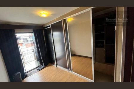 19_photo/94dce26c1f.e7c2de303a3ee9aa-ATLAS-c3afa141-2dd5-4a97-880a-df56a3323b4b.jpg de casa à venda com 3 quartos, 230m² em Cidade Industrial de Curitiba, Curitiba