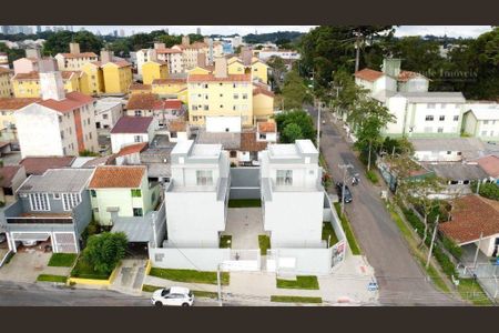 5_photo/94dce26c9d.3dea3cab82053bf3-ATLAS-e170266b-e910-4888-9ea1-06781c254f20.jpg de casa à venda com 3 quartos, 121m² em Cidade Industrial de Curitiba, Curitiba