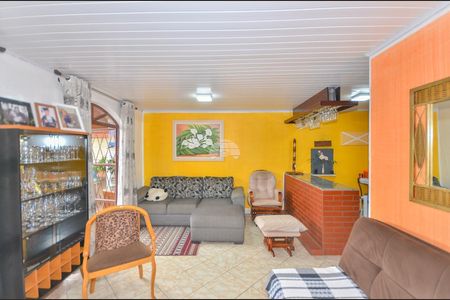 11_photo/94dce26ce7.bdf1def5ceb5107f-ATLAS-273a9bef-5d3f-45c2-ad28-ef9e532c752f.jpg de casa à venda com 3 quartos, 160m² em Cidade Industrial de Curitiba, Curitiba