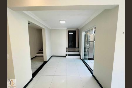 3_photo/94dce26cef.7a37549eceeba21f-ATLAS-0dbe2573-2fcd-4afe-841f-26e0872257af.jpg de casa para alugar com 4 quartos, 200m² em Cidade Industrial de Curitiba, Curitiba