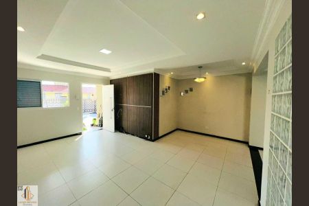 4_photo/94dce26cef.7a37549eceeba21f-ATLAS-16277772-8ec0-48e7-ae69-c95e341742ce.jpg de casa para alugar com 4 quartos, 200m² em Cidade Industrial de Curitiba, Curitiba