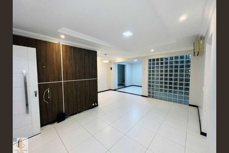 6_photo/94dce26cef.7a37549eceeba21f-ATLAS-2dc5499c-ed34-42c2-b6c5-8f0aa26bde29.jpg de casa para alugar com 4 quartos, 200m² em Cidade Industrial de Curitiba, Curitiba