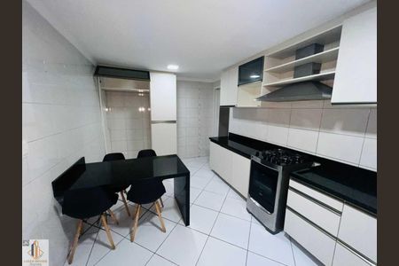 8_photo/94dce26cef.7a37549eceeba21f-ATLAS-3f647d06-c144-4e72-b635-dd30a3143526.jpg de casa para alugar com 4 quartos, 200m² em Cidade Industrial de Curitiba, Curitiba