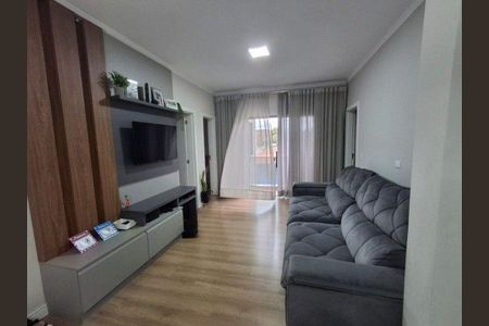 8_photo/94dce26e6b.dda3a78fb47de289-ATLAS-5c89fcca-5ad2-4ab3-8ad8-3e876ad676f3.jpg de casa à venda com 4 quartos, 250m² em Cidade Industrial de Curitiba, Curitiba