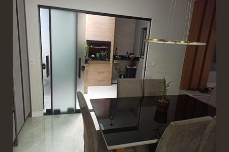 12_photo/94dce26e6b.dda3a78fb47de289-ATLAS-7d6e6312-c767-4f1b-bb26-95045bf7daa7.jpg de casa à venda com 4 quartos, 250m² em Cidade Industrial de Curitiba, Curitiba