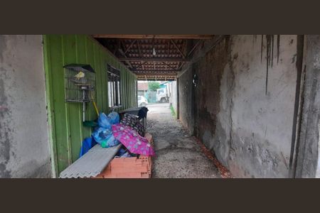 9_photo/94dce26eab.1168d7f35de77434-ATLAS-ee902a06-7cab-4199-86a3-e31c126f48f7.jpg de casa à venda com 2 quartos, 150m² em Cidade Industrial de Curitiba, Curitiba