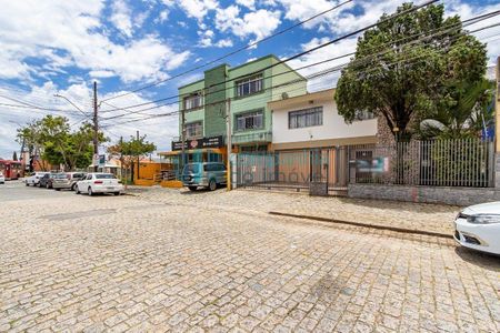 4_photo/94dce27561.9adbb3a8c64252cf-ATLAS-aefdb092-61ba-4ad2-a587-01a290820745.jpg de casa à venda com 5 quartos, 495m² em Cidade Industrial de Curitiba, Curitiba