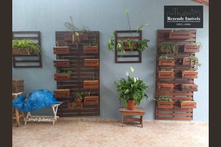 13_photo/94dce2796f.a14707baff8d1d3f-ATLAS-c8a4fdd6-5971-4e7a-9576-ee68ee91e0ef.jpg de casa à venda com 3 quartos, 76m² em Cidade Industrial de Curitiba, Curitiba