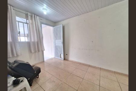 9_photo/94dce27be1.f00094f87aaf5c63-ATLAS-d044b614-0083-4997-b6a0-d720fd3e397e.jpg de casa à venda com 2 quartos, 70m² em Cidade Industrial de Curitiba, Curitiba