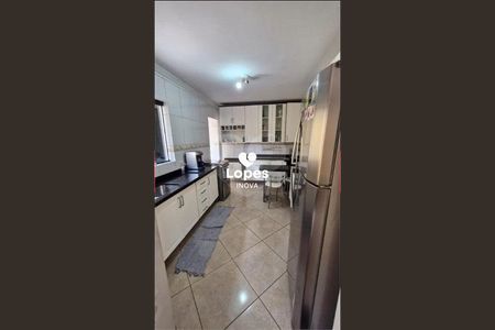 12_photo/94dce27c27.7954feb32d1ae247-ATLAS-fdafb0ae-1755-4064-a6d7-8ef85d76bf10.jpg de casa à venda com 3 quartos, 160m² em Augusta, Curitiba