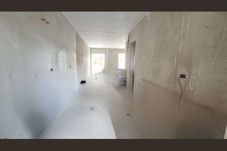 10_photo/94dce27c3b.59b9fa3339c8dcb8-ATLAS-aa8eca76-b5ac-4f2e-a02f-59b63e4d8b09.jpg de casa à venda com 3 quartos, 82m² em Cidade Industrial de Curitiba, Curitiba