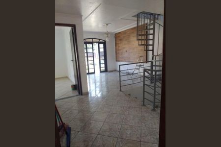 20_photo/94dce27eb9.88dcffa138285222-ATLAS-2168b63b-cf66-4967-a110-bd15f26ddcee.jpg de casa à venda com 3 quartos, 230m² em Cidade Industrial de Curitiba, Curitiba
