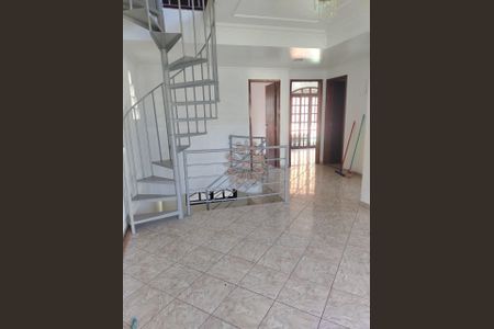 6_photo/94dce27ebb.f38e38137a2159e3-ATLAS-7ea67e5f-311b-4b7c-8603-a0e83ffbdc1d.jpg de casa à venda com 3 quartos, m² em Cidade Industrial de Curitiba, Curitiba