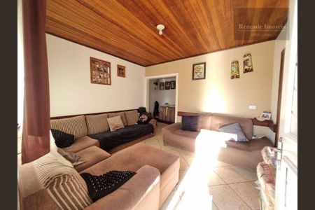 12_photo/94dce28621.20404e8b0b6d6ba6-ATLAS-d486f43b-7f0d-4d7e-8188-bb78eff0f3a1.jpg de casa à venda com 4 quartos, 100m² em Cidade Industrial de Curitiba, Curitiba
