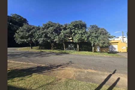 5_photo/94dce2889f.2f15d505e37c7ac5-ATLAS-e721b037-beeb-47ff-ba30-6f0ff16ebfe0.jpg de casa à venda com 4 quartos, 585m² em Cidade Industrial de Curitiba, Curitiba