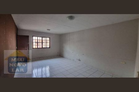 7_photo/94dce2890f.4b1992a7ab35c141-ATLAS-5f8da2b4-8791-4a5f-9b6d-ae0afc038c0d.jpg de casa à venda com 3 quartos, 105m² em Cidade Industrial de Curitiba, Curitiba