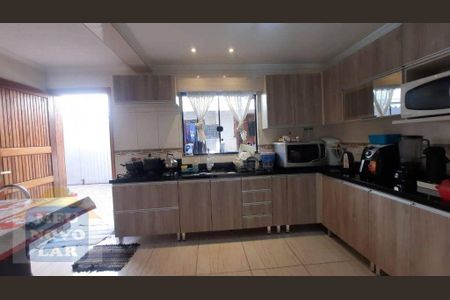 5_photo/94dce28a09.c27bb358fc36071b-ATLAS-b39f1e5b-76c9-46e0-9ec7-c954d4cea137.jpg de casa à venda com 2 quartos, 230m² em Cidade Industrial de Curitiba, Curitiba