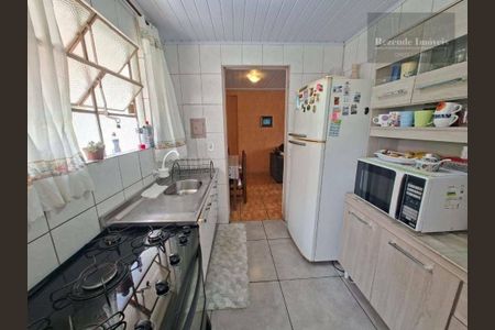 6_photo/94dce28a49.aa6de186cae06db3-ATLAS-5c3b3e6a-65cd-4efe-b7f5-001b91dd90fa.jpg de apartamento à venda com 2 quartos, 43m² em Cidade Industrial de Curitiba, Curitiba