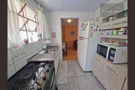 4_photo/94dce28a4f.42b73cc7f0259b30-ATLAS-e45a72ec-4d3e-4317-8307-ca47824c61cf.jpg de apartamento à venda com 2 quartos, 43m² em Cidade Industrial de Curitiba, Curitiba