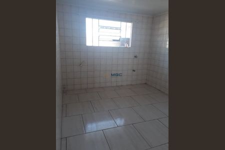 5_photo/94dce28a93.61bdc0c06b760ac2-ATLAS-682ad96e-efee-48f2-9c0b-607b9178d449.jpg de casa à venda com 4 quartos, 200m² em Cidade Industrial de Curitiba, Curitiba