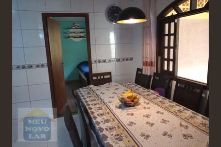 6_photo/94dce28ab3.da84c251dc14712f-ATLAS-5f7365b9-71d0-46bb-a7cd-224089f56ada.jpg de casa à venda com 2 quartos, 180m² em Cidade Industrial de Curitiba, Curitiba
