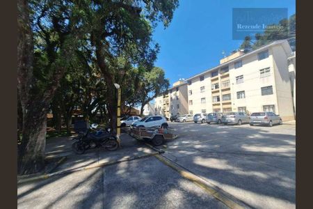 7_photo/94dce28ae9.43ee8aff735ec696-ATLAS-404543e4-65fc-4327-bfa9-6cd1a6bfceb8.jpg de apartamento à venda com 3 quartos, 43m² em Cidade Industrial de Curitiba, Curitiba