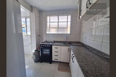 6_photo/94dce28ae9.43ee8aff735ec696-ATLAS-e2f5b480-e75b-4b31-96ad-8caaf4ff2d3e.jpg de apartamento à venda com 3 quartos, 43m² em Cidade Industrial de Curitiba, Curitiba