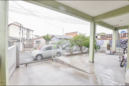 50_photo/94dce28b19.97484f792a469e2d-ATLAS-e883ac3a-114b-474b-a71c-c9583cdc4898.jpg de casa à venda com 5 quartos, 380m² em Cidade Industrial de Curitiba, Curitiba