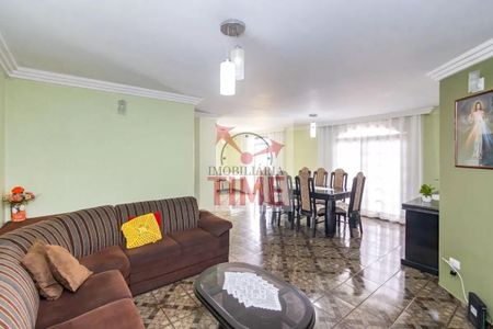 12_photo/94dce28bc7.34168d34705e89b0-ATLAS-1d2ab221-2b14-4f16-a8bd-1f9999e44a6e.jpg de casa à venda com 5 quartos, 280m² em Cidade Industrial de Curitiba, Curitiba