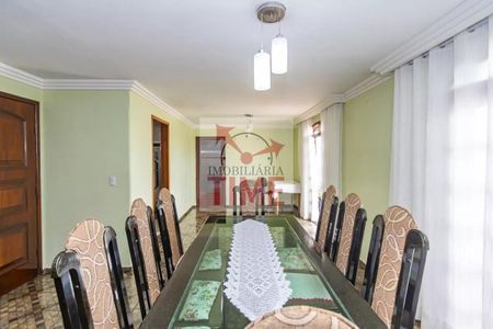 5_photo/94dce28bc7.34168d34705e89b0-ATLAS-9e4e2e22-cc08-4bf7-82c8-1acfeebf5f09.jpg de casa à venda com 5 quartos, 280m² em Cidade Industrial de Curitiba, Curitiba