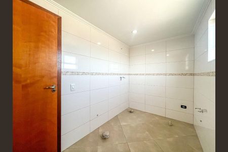 6_photo/94dce28cef.7e2ea02b9085bf9d-ATLAS-d4d8cb10-7f08-4bfe-b5ac-2d2a6f738e80.jpg de casa à venda com 4 quartos, 240m² em Cidade Industrial de Curitiba, Curitiba