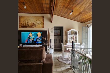 3_photo/94dce28df5.cdc422f0f5acc07d-ATLAS-e4af728d-dd3e-4920-b282-77ee3b95b3d7.jpg de casa à venda com 3 quartos, 184m² em Cidade Industrial de Curitiba, Curitiba