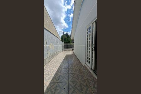 2_photo/94dce28e35.1fb0b71ab46b22f7-ATLAS-7605f3a2-89de-4b08-90f8-98e5ea8ead20.jpg de casa à venda com 2 quartos, 118m² em Cidade Industrial de Curitiba, Curitiba
