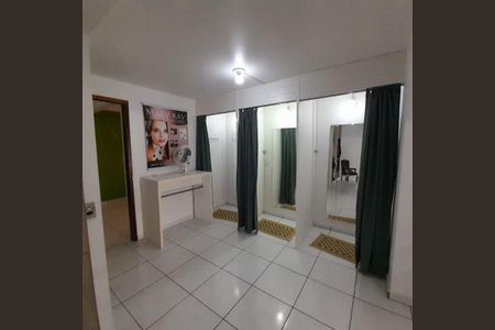 7_photo/94dce28e39.2f367f1cf9dd649e-ATLAS-efca0d99-2aec-4d24-919f-44d7a8ae1bfb.jpg de casa à venda com 3 quartos, 350m² em Cidade Industrial de Curitiba, Curitiba