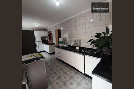 9_photo/94dce28e39.eafb494dd3d3e947-ATLAS-fb526ce2-7d95-452f-9efd-08a5445411f5.jpg de casa à venda com 3 quartos, 350m² em Cidade Industrial de Curitiba, Curitiba