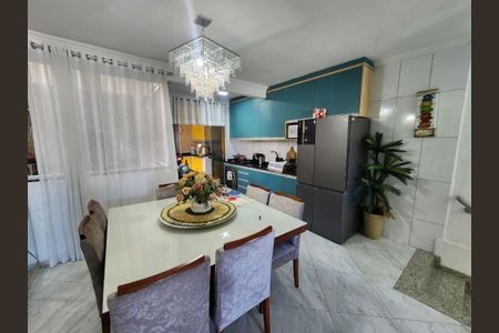 5_photo/94dce29041.a095ebe9a9b9d05b-ATLAS-4e2c6a89-65d1-4532-ba99-6489c8ddfc93.jpg de casa à venda com 4 quartos, 200m² em Cidade Industrial de Curitiba, Curitiba