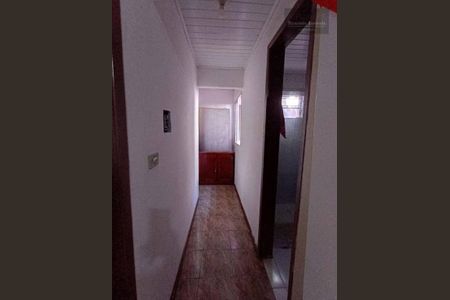 10_photo/94dce290f1.8b76a0cab653c8d9-ATLAS-00e0d592-510c-4fcb-bab0-ee8d4c329688.jpg de casa à venda com 4 quartos, 90m² em Cidade Industrial de Curitiba, Curitiba