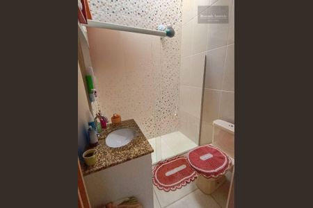 6_photo/94dce290f1.8b76a0cab653c8d9-ATLAS-c3375564-017c-4151-9f2e-45c02e2e1ddf.jpg de casa à venda com 4 quartos, 90m² em Cidade Industrial de Curitiba, Curitiba